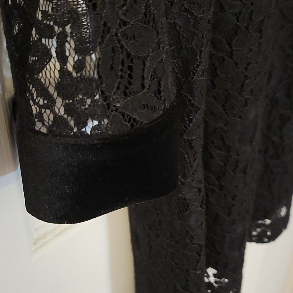 Black lace long sleeve mini dress